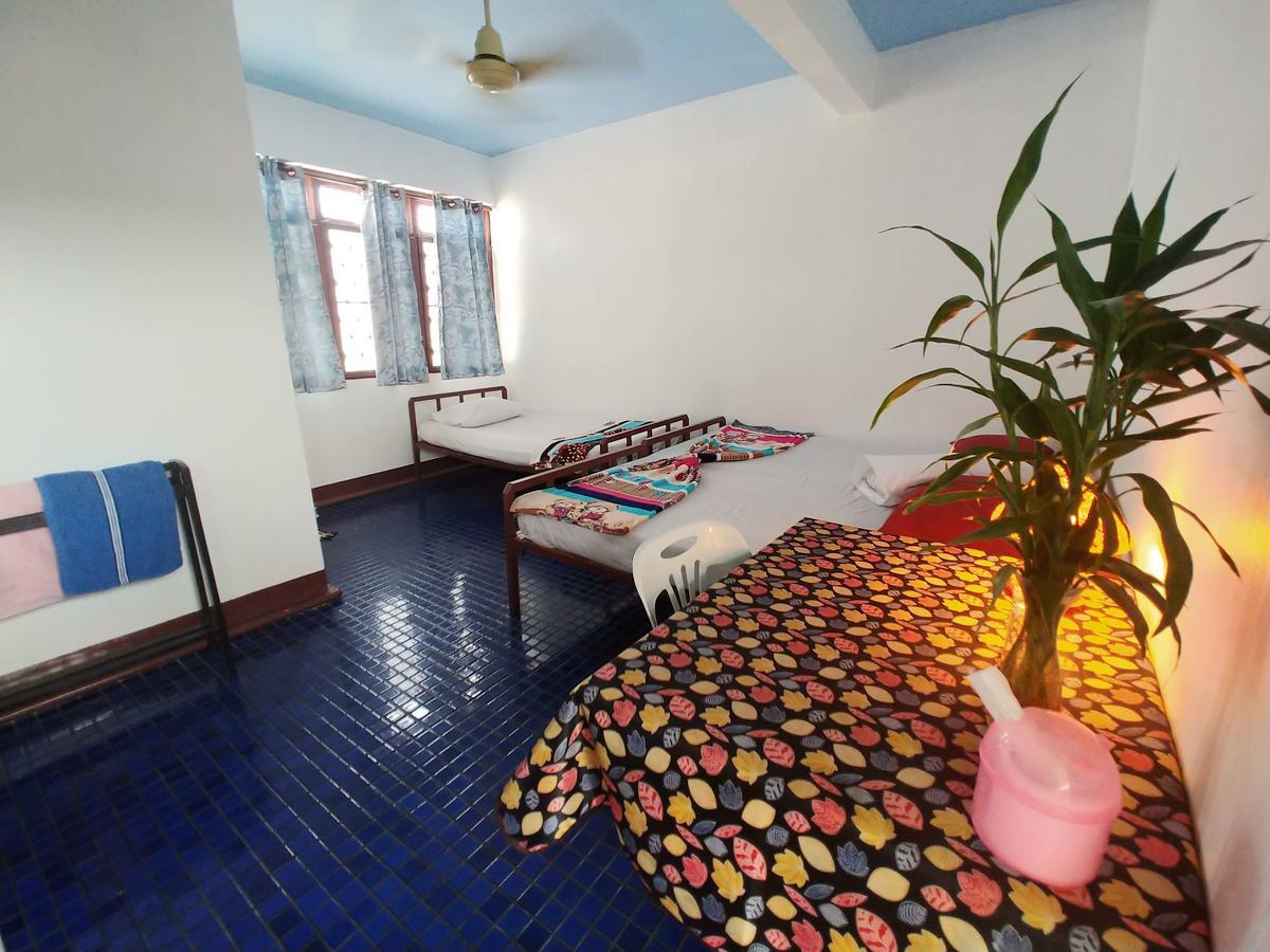Prasuri Guest House Bangkok Zewnętrze zdjęcie