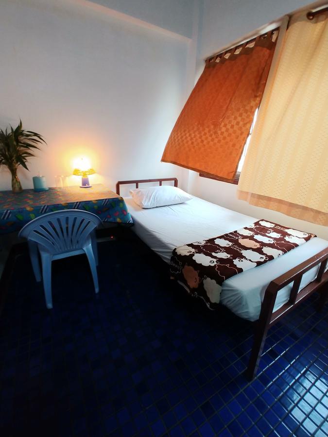 Prasuri Guest House Bangkok Zewnętrze zdjęcie